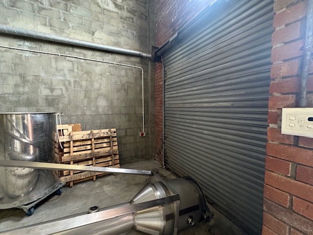 To Let commercial Property for Rent in Maitland Western Cape